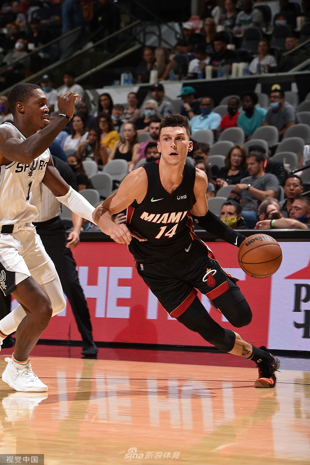 得更加炸裂 得更加炸裂