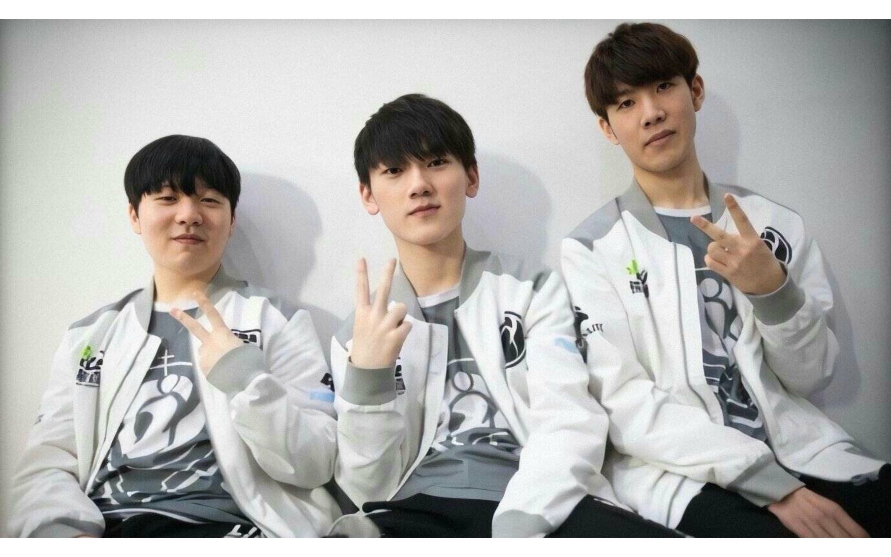 有人由此提 有人由此提